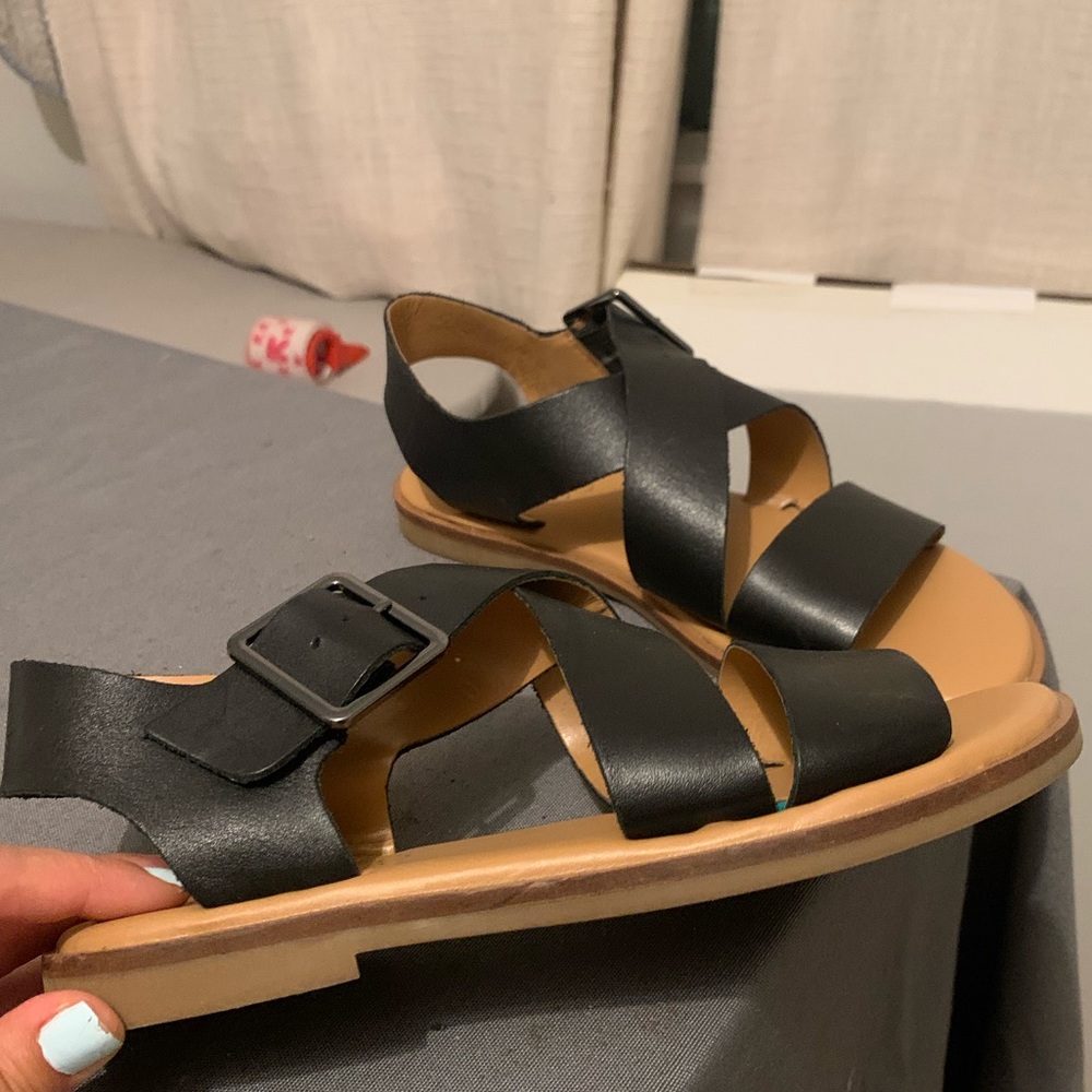 Sandals - Picture 2 of 3